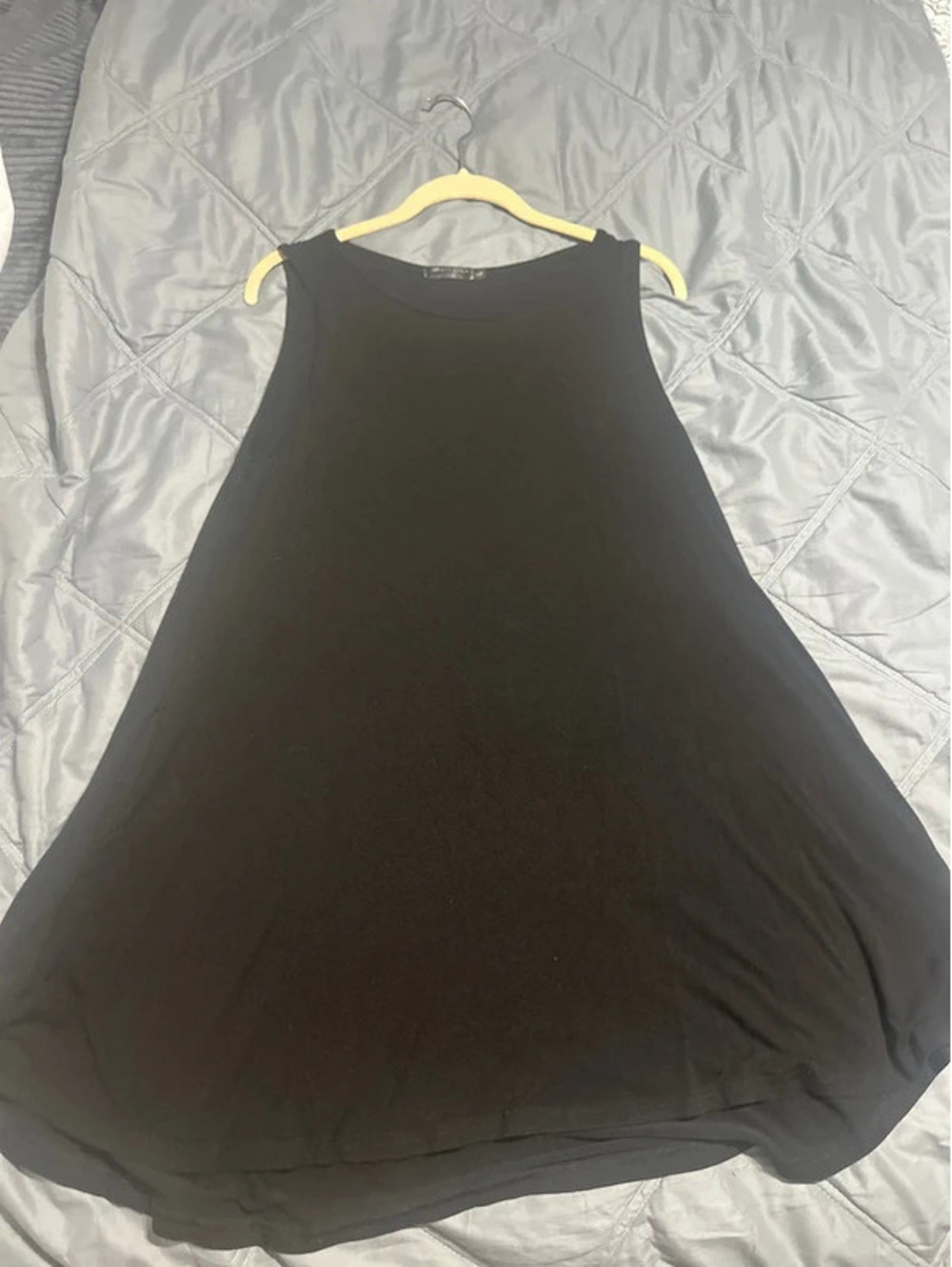 Sleeveless tunic